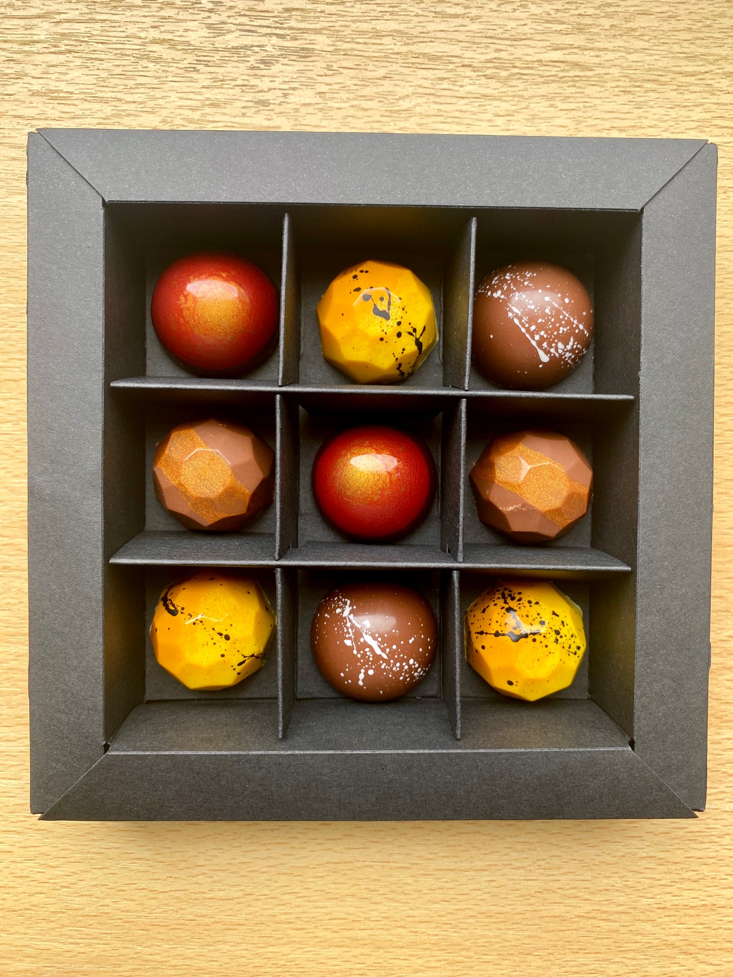 Summer Praline Collection - 9 Pieces