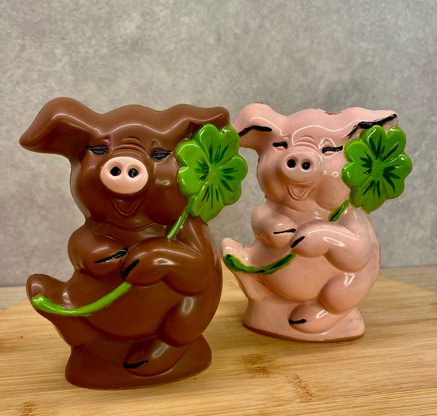 Hollow shape: Lucky Pig