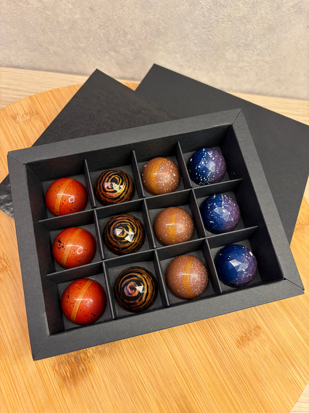 Bonbons Cozy Season26 Edition -12 Pieces