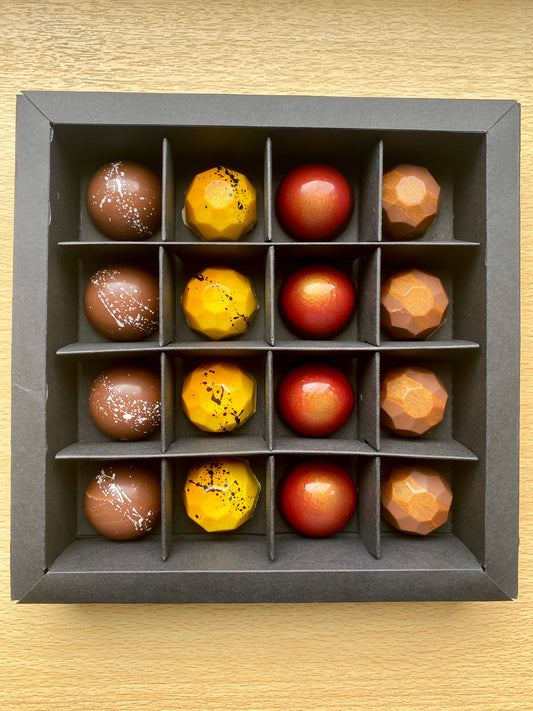 Summer Praline Edition - 16 Pieces