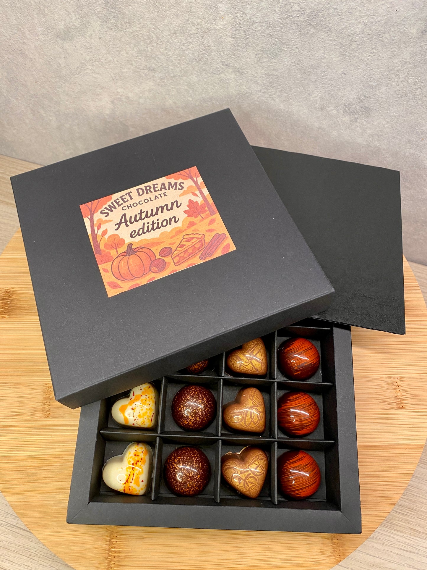 Autumn Edition - 16 Pieces
