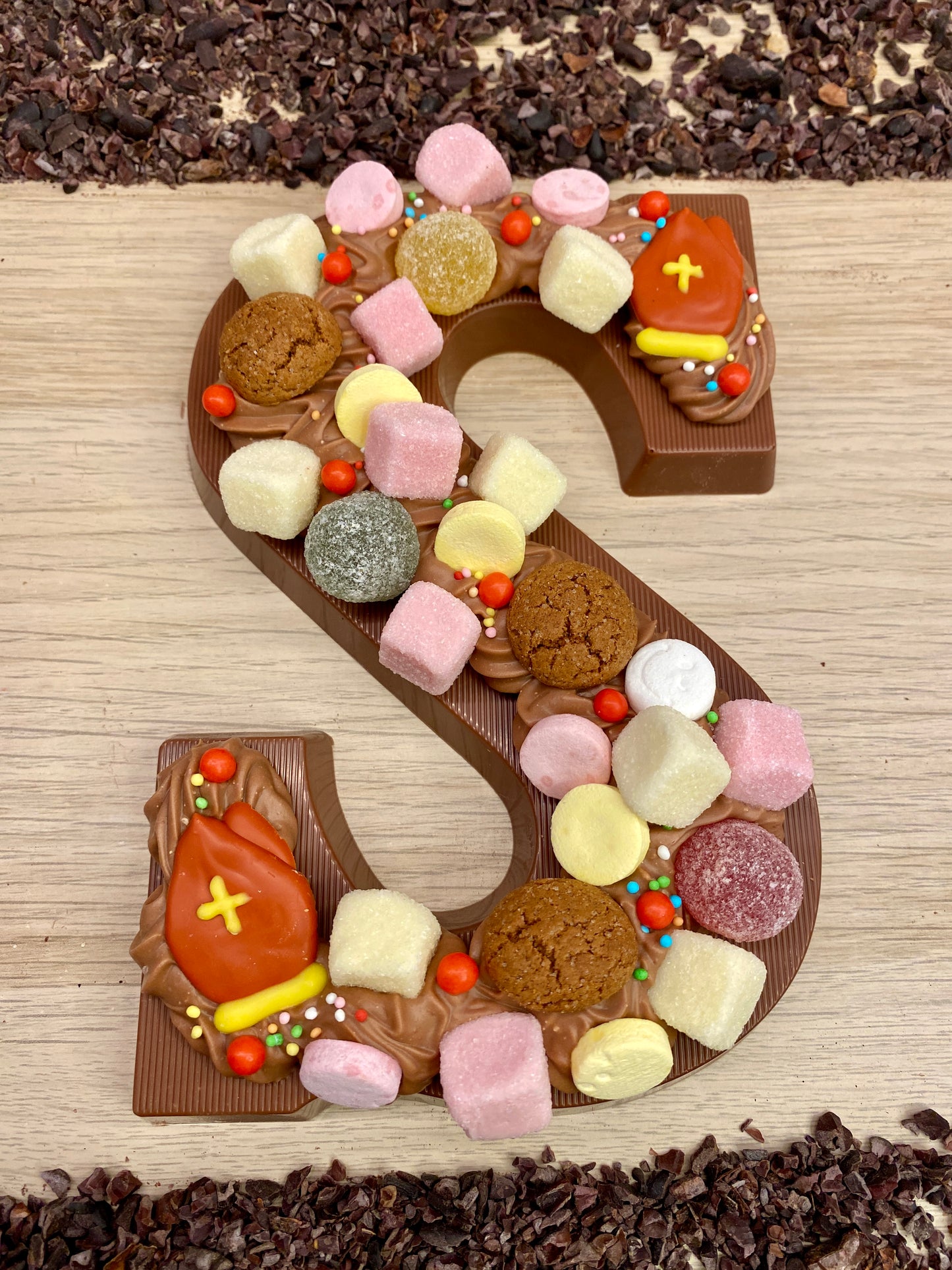 Chocolate Letter Lux Milk