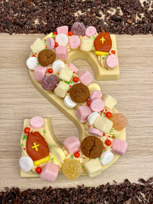 Chocolate Letter Lux White