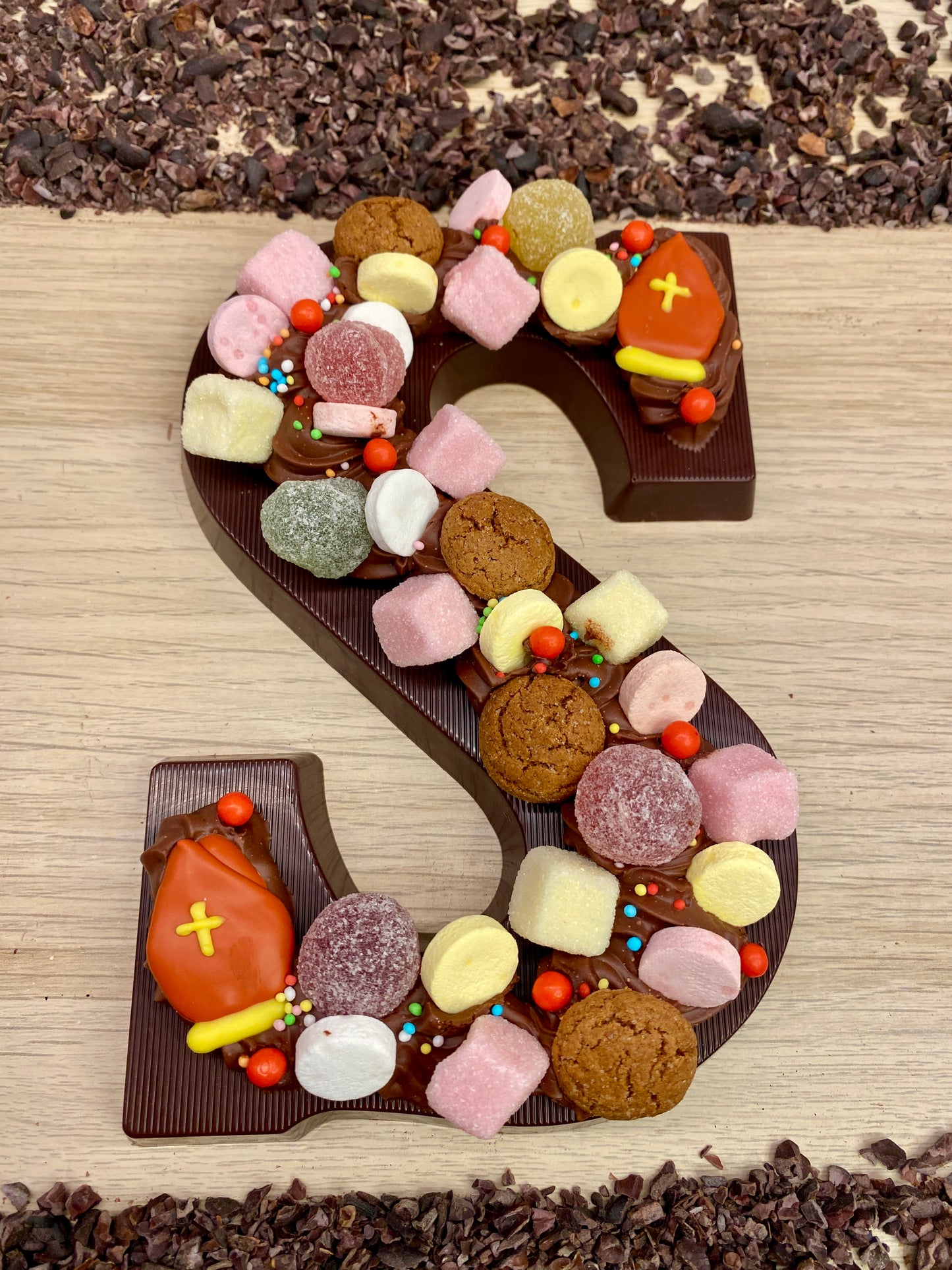 Chocolate Letter Lux Dark